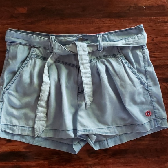 Marvel Pants - Marvel Blue Jean Dress Shorts Large